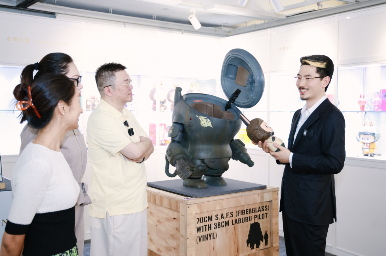 投资大师岳彬的文化跨界：75.9 万落槌的不仅是机甲，更是中国 IP 征服世界的预判！