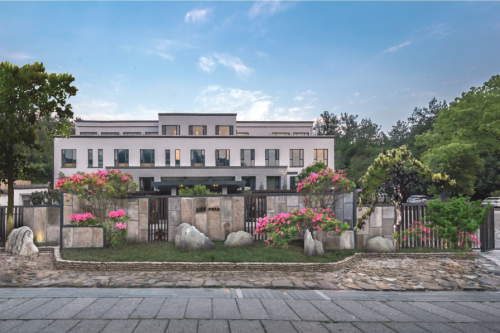 荣耀时刻｜远洲旅业蝉联“中国饭店集团60强”