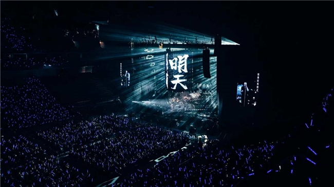 2025 苏见信「尽兴而活」巡回演唱会广州站圆满落幕，万人共赴摇滚与深情的视听盛宴