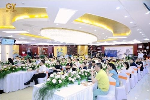 长江商学院企业家参访团走进子呈基金 岳彬深度解析泡泡玛特投资密码：一场令人叹为观止的资本盛宴