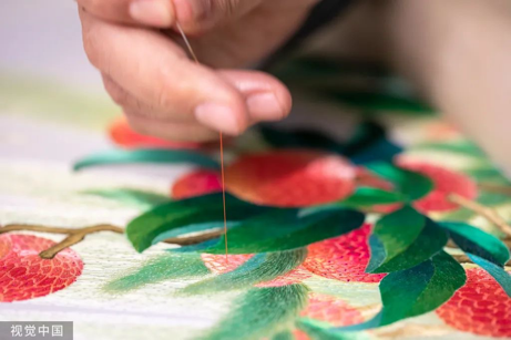 视觉中国：解码文创！总台“万马奔腾” 文创设计征集活动火热进行中