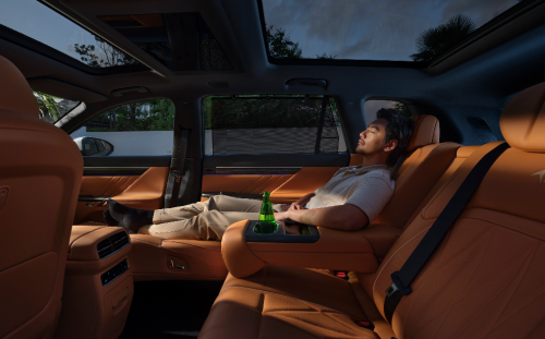 20万内，性价比高的大尺寸SUV，选东风奕派eπ008就对了