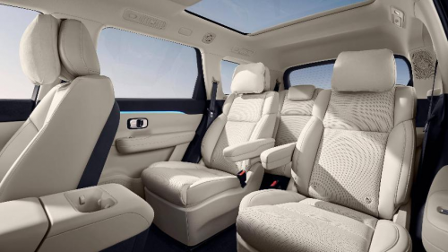 ‌家庭用车最佳选择‌：‌20万内6座SUV东风奕派eπ008对比零跑C16‌，‌全面解析‌