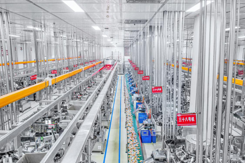 卫龙开放工厂迎媒体,以透明工厂构建行业信任新范本
