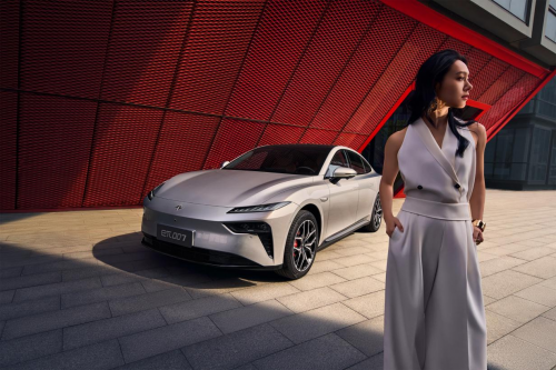 10-15万预算，年轻人的第一台电动轿跑怎么选？这台“社交神器”呼声超高！