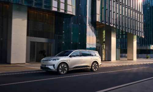 20万以内适合家用的大5座新能源SUV有哪些？首选东风奕派eπ008