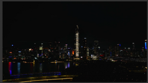 周六福港交所成功上市，千架无人机及灯光秀见证荣光时刻