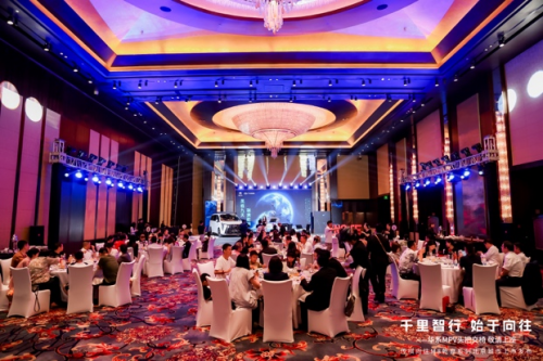 传祺向往M8乾崑MPV耀世启航，以东方智慧定义豪华旗舰MPV新标杆