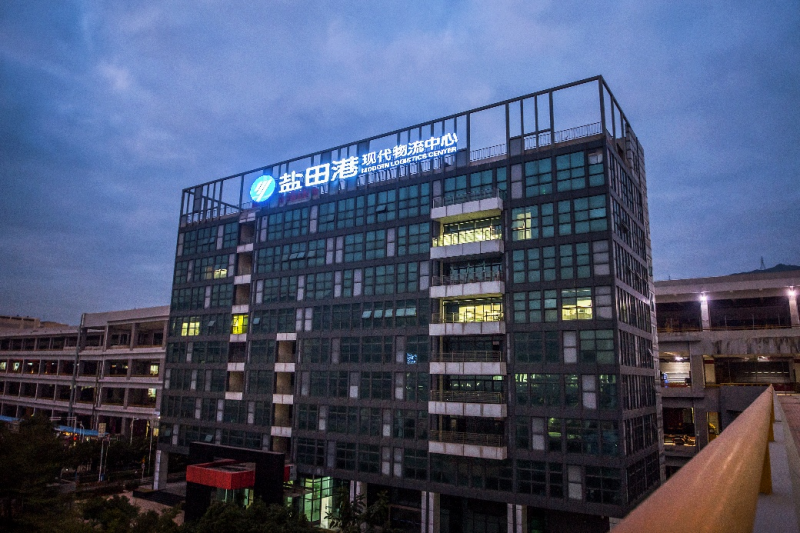 西顿工业照明解决方案，推动仓储配送行业绿色智能化进程