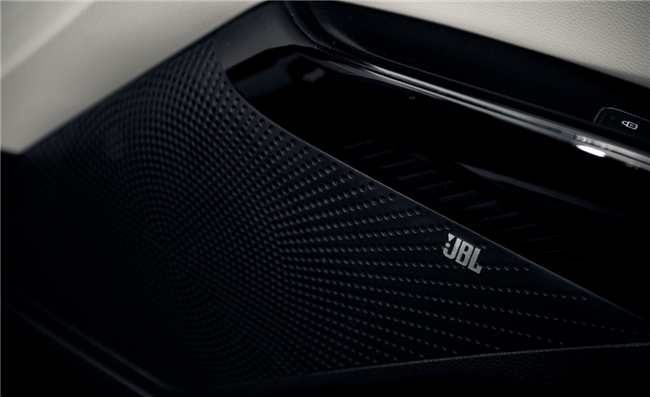 十几万价位的新选择：2025款起亚K5全面升级