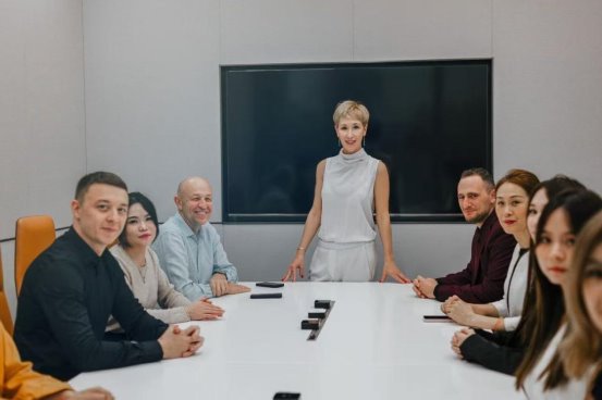 中国销售代理彼喜商贸：物流挑战下的清关服务创新之路