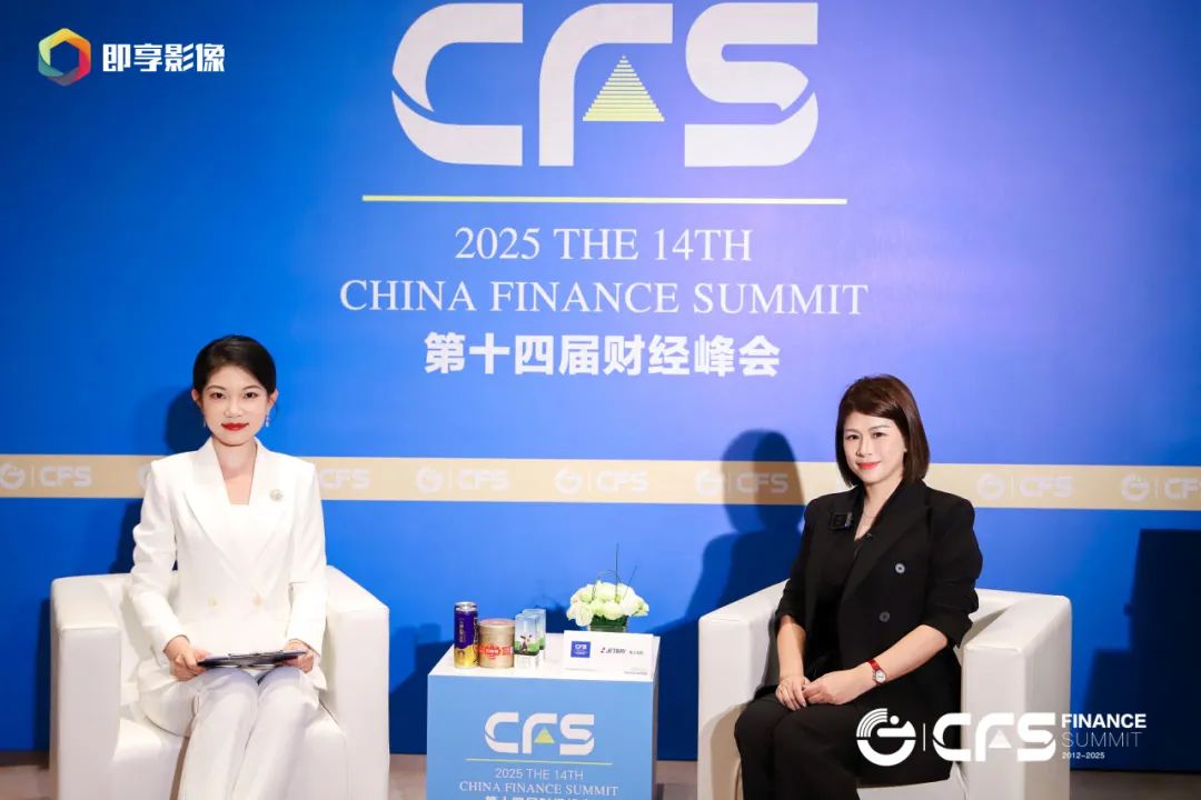 JETBAY掌上包机三度加冕公务机行业标杆
