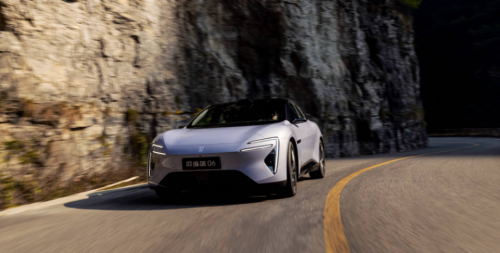 阿维塔06迎战特斯拉model3！智能配置深度对比