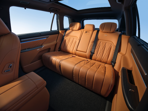 启源Q07vs东风奕派eπ008：谁才是20万内大5座SUV的空间与舒适标杆？