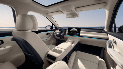 空间配置无短板，东风奕派eπ008能否坐实20万内6座家庭SUV首选？