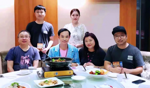 唱作贤士王沛良：以唐诗宋词，谱“粤语中国风”