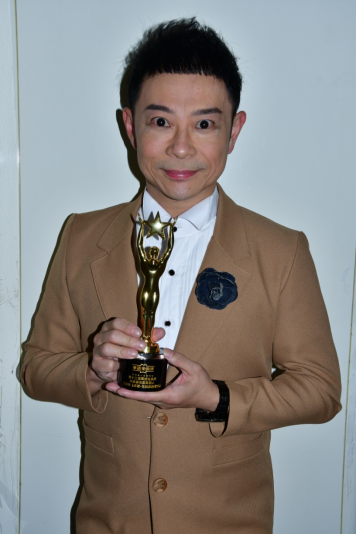 唱作贤士王沛良：以唐诗宋词，谱“粤语中国风”