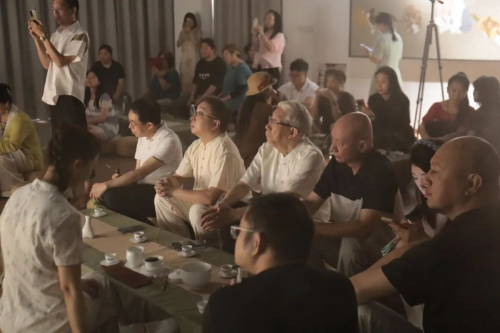 唱作贤士王沛良：以唐诗宋词，谱“粤语中国风”