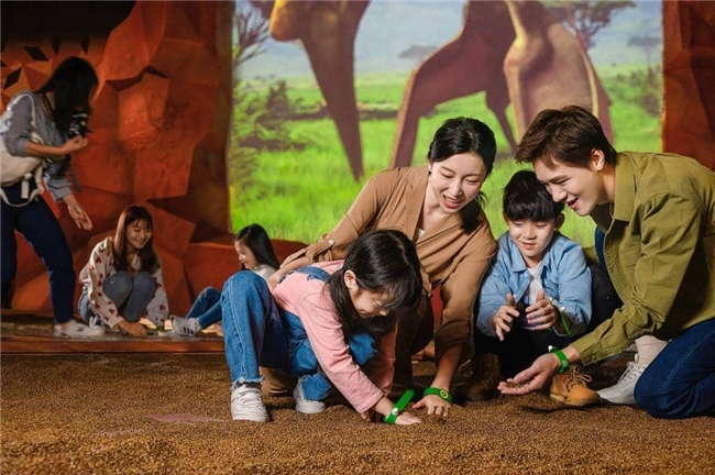 横琴创新方携手华发中演大剧院：双擎驱动，引爆“教育+娱乐”暑期探险狂欢！