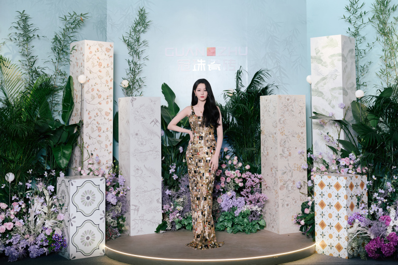 迪丽热巴亲临高赞「东方人居范式」新品美学，见证第七季冠珠锦鲤节启动