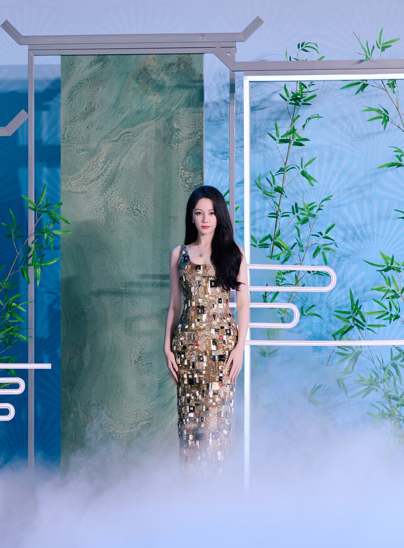 迪丽热巴亲临高赞「东方人居范式」新品美学，见证第七季冠珠锦鲤节启动