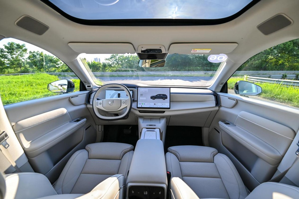 7种配色任选！沃尔沃全新XC70预售价29.99万元起，备受青睐