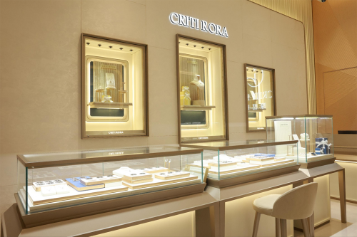 璨然珠宝行业首推“换新增值”服务，引领消费新体验