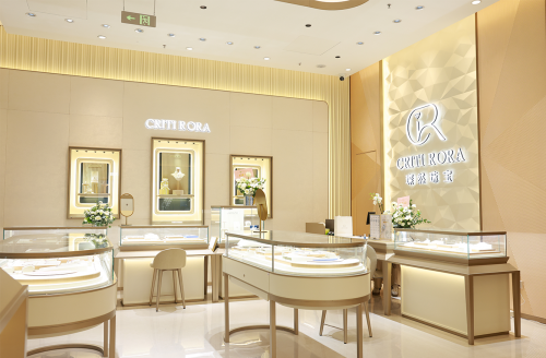 璨然珠宝行业首推“换新增值”服务，引领消费新体验