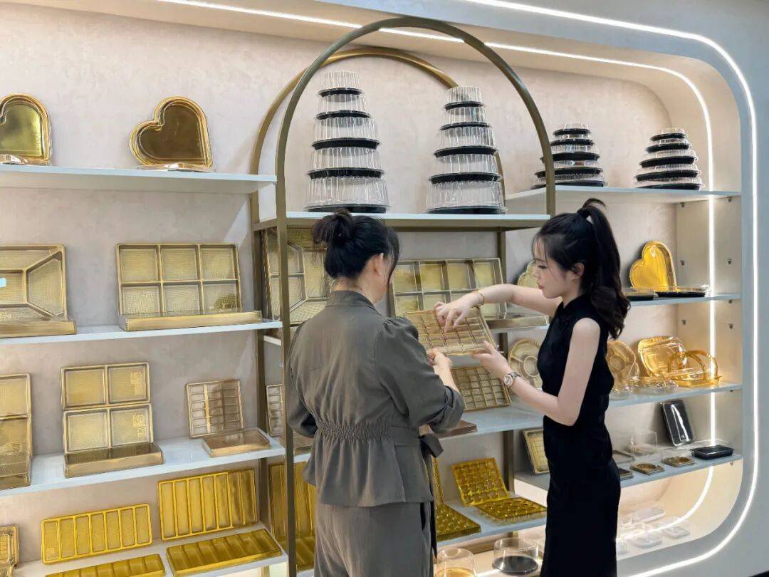 一群“数贸新生代”即将从义乌搅动全球