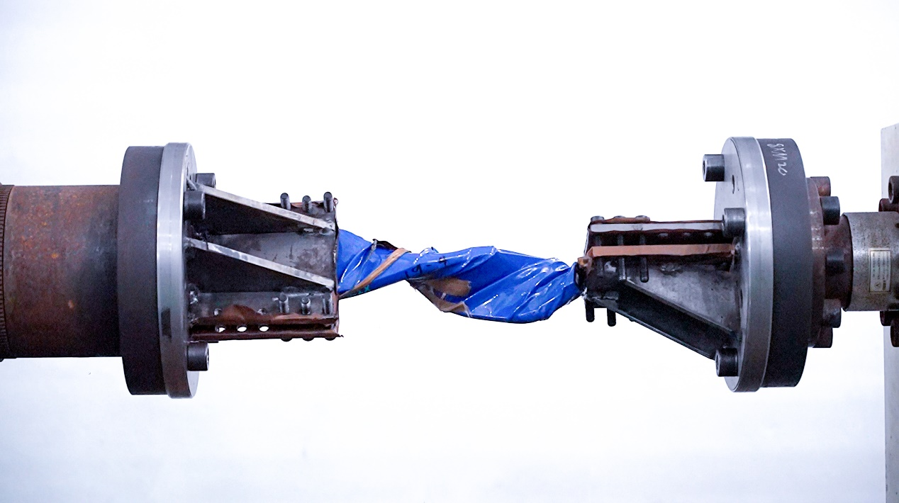 极狐T1热销背后的电池密码:因湃如何重新定义安全与可靠-第8张图片-奈飞网 极狐T1热销背后的电池密码:因湃如何重新定义安全与可靠-第8张图片-奈飞网