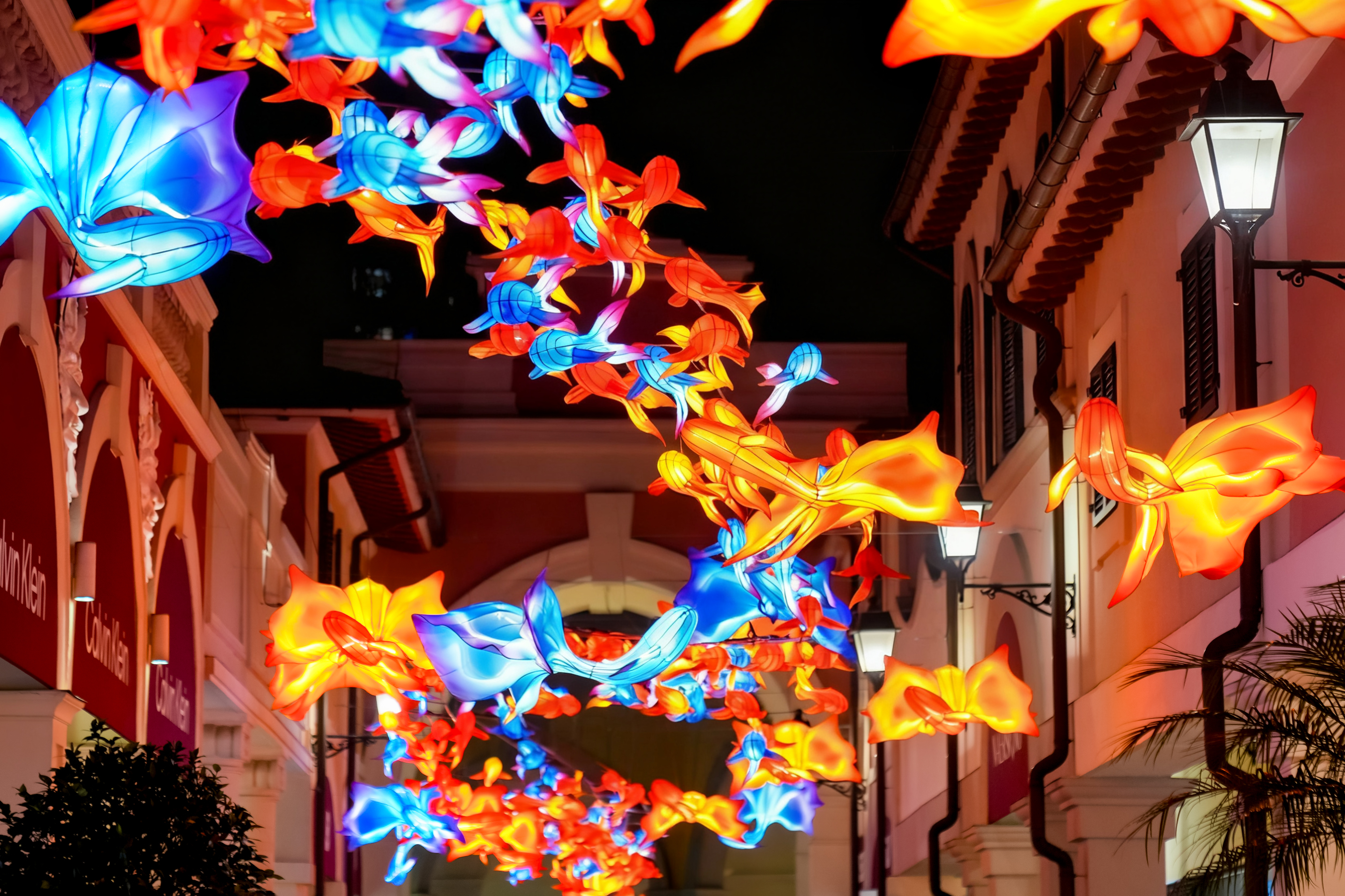 广佛FV佛罗伦萨小镇十周年庆典：鱼“粤”龙门，共启新篇