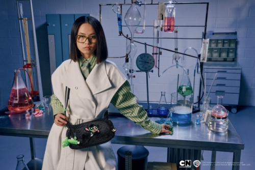 Kipling x 飞天小女警联名系列登场，奔赴今夏充能旅程！