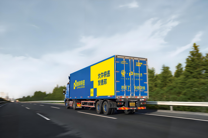 跨越速运与德邦，大件物流性价比榜单：极致时效重构行业标准