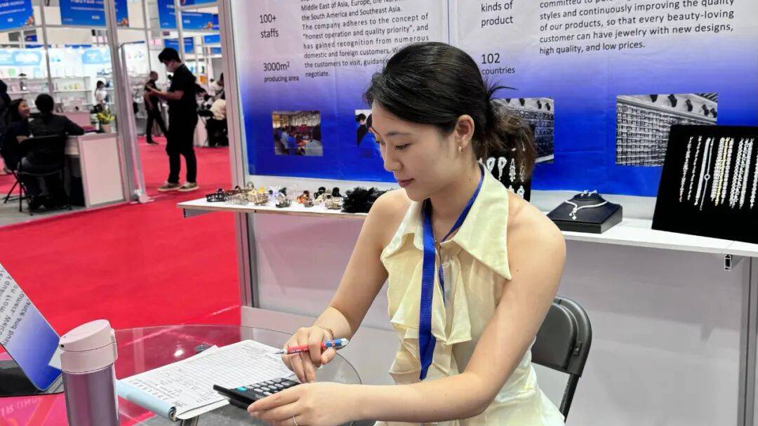 一群“数贸新生代”即将从义乌搅动全球