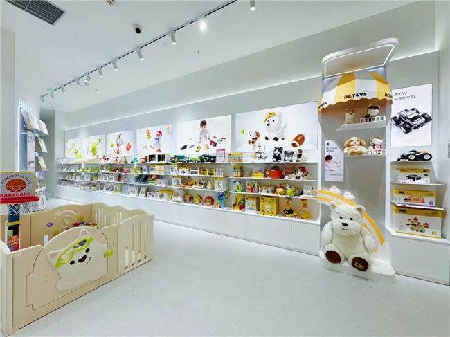 25店齐开！Babycare线下加速布局，全球260+门店重构母婴零售体验
