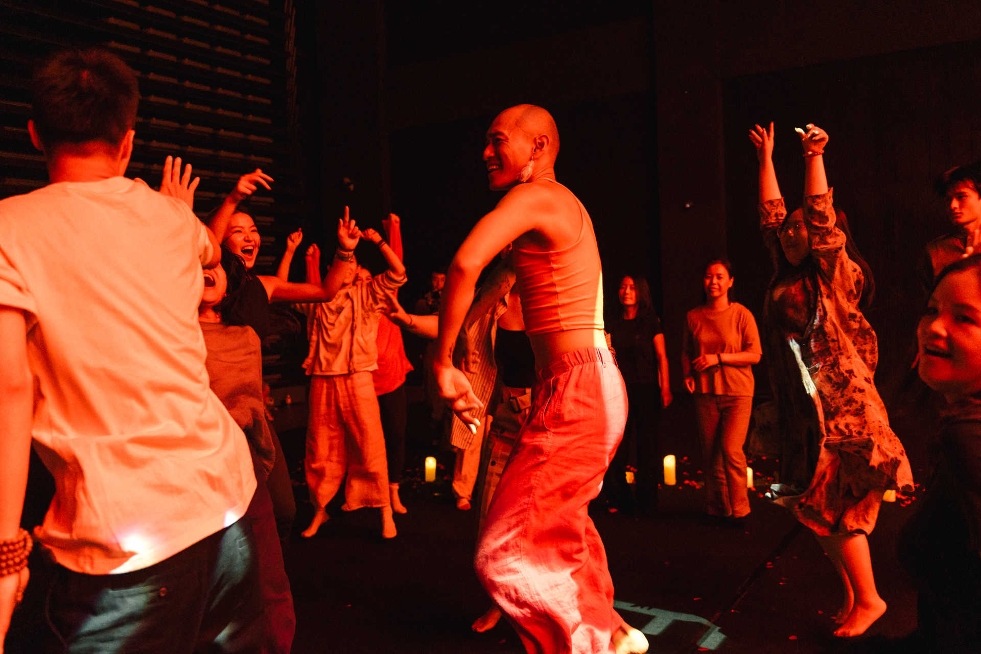 首届阿那亚FLOW疗愈节圆满落幕：以多元实践，开启身心疗愈之旅