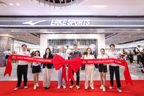 鸿星尔克泰国首家星创店盛大开幕，国际化进程纵深推进