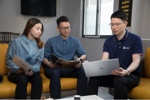 从淘宝小店到全球布局 简一科技八周年推多重福利