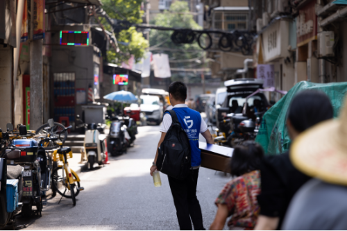 从淘宝小店到全球布局 简一科技八周年推多重福利