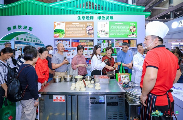 固原农文旅推介大会苏州启幕，泾源黄牛“链”上江南餐桌