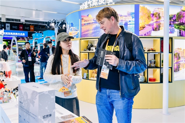 ​52TOYS首次参展进博会 「疯狂动物城最佳拍档」新品首发