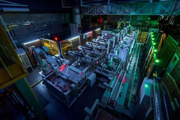 海信集团斩获 “五冠王”：从产品领先到生态引领