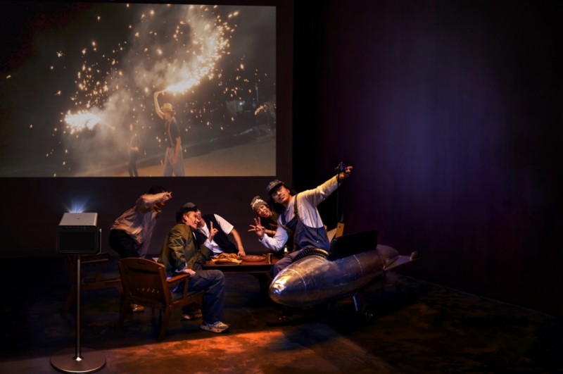 徕卡 Cine Play 1 Plus 多功能迷你投影仪  全新徕卡观影界面，尽享徕卡出色画质体验