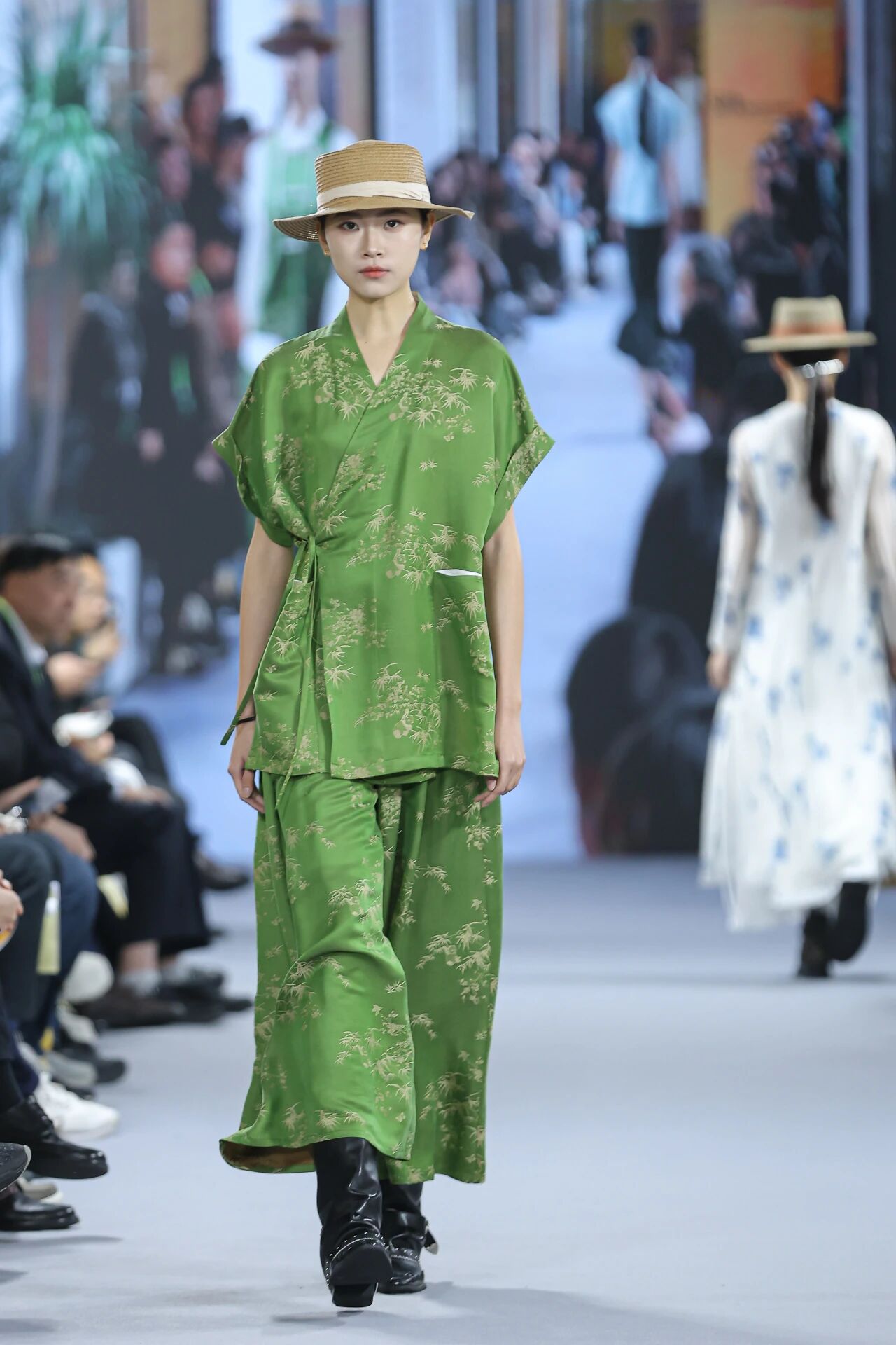 千年丝绸产业开启“文化+数智+绿色+融合”新篇章