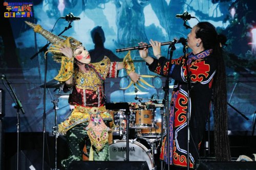 十方融海艺术大使阿晶出席千灯湖国潮盛典，共绘全球文化共鸣新图景