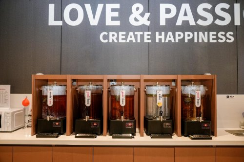 永辉“优质平价”策略落地春城，五华吾悦店11.21焕新夯实昆明民生根基