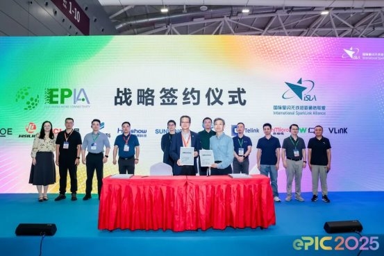 热度持续!法国博主发布实拍 IOTE 物联网展,2026 开年带火中国物联全球声量!