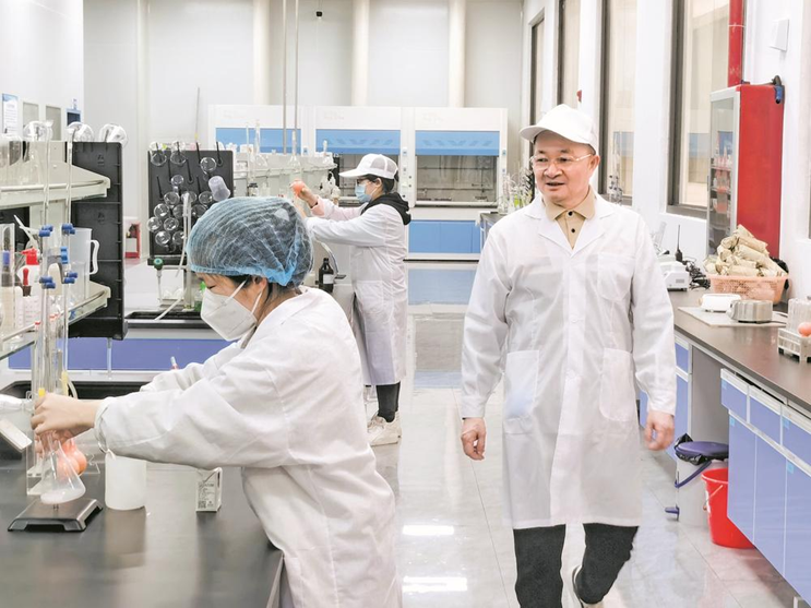 百菲乳业公益实践盘点:以产业带共富,以善行筑希望