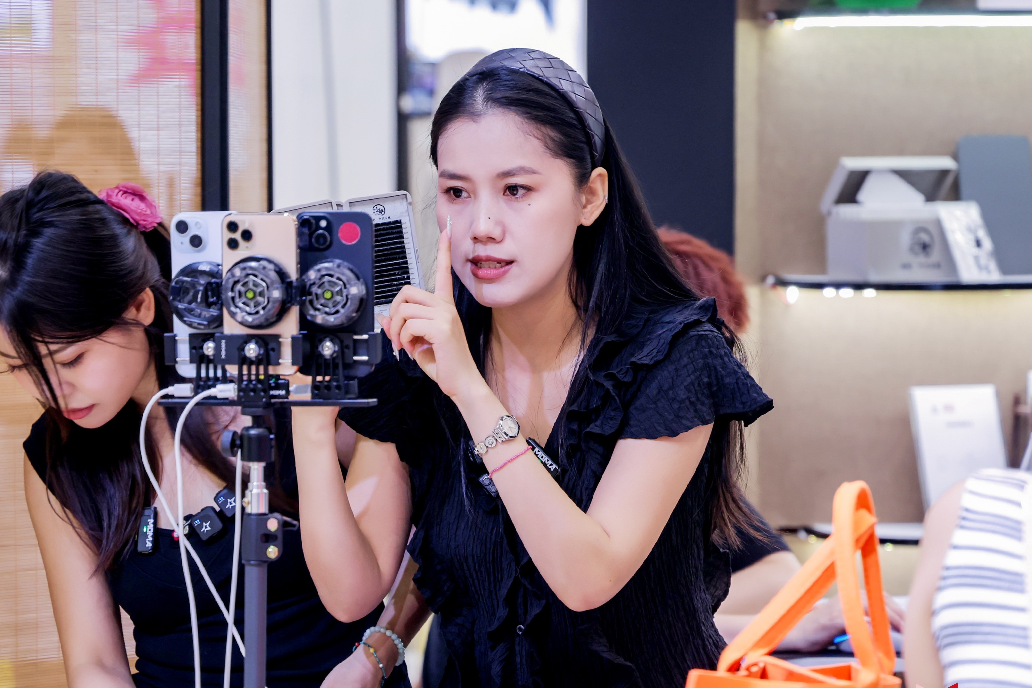 美通全球!广州美博会精彩收官,全域商贸生态全方位激活