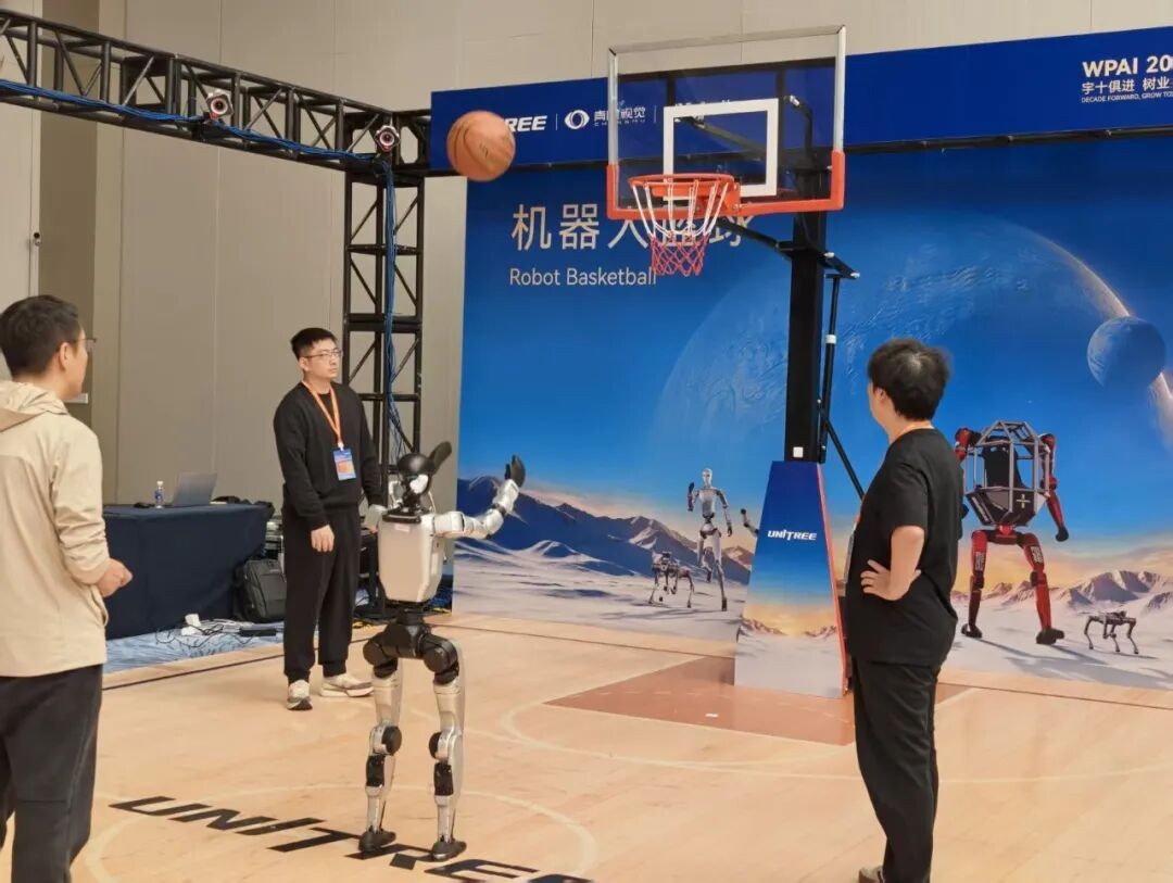 宇树 10 周年,王兴兴:我劝你相信 AI